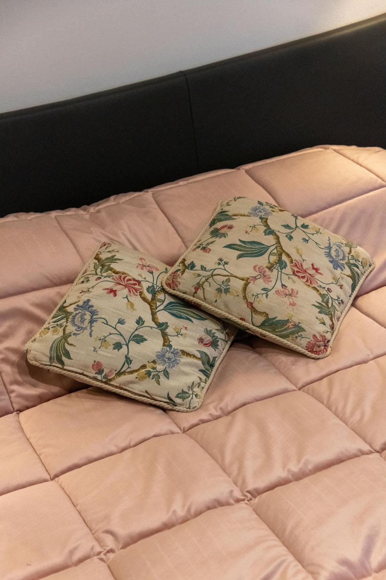 The Rose Suite เซียนา ภายนอก รูปภาพ